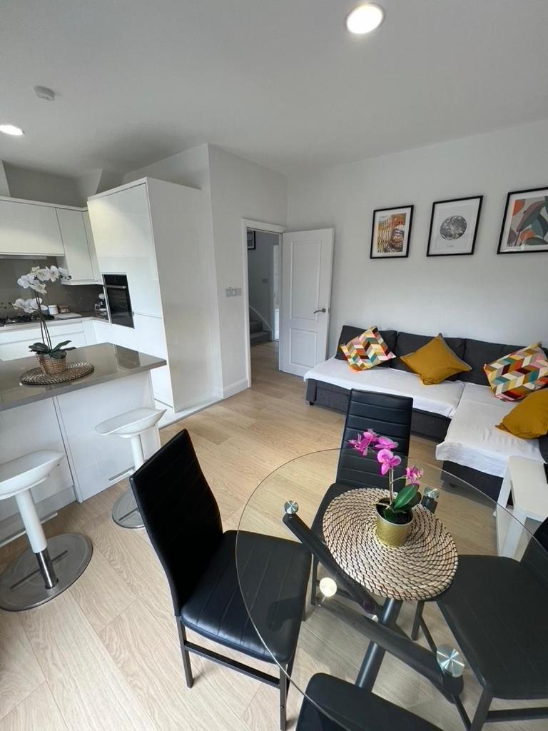 Zenobia London Luxury Apartments Фінчлі Екстер'єр фото
