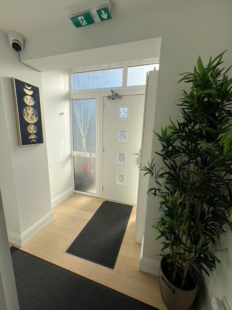 Zenobia London Luxury Apartments Фінчлі Екстер'єр фото