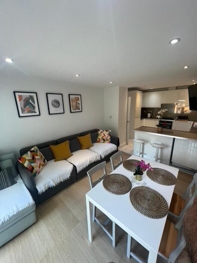 Zenobia London Luxury Apartments Фінчлі Екстер'єр фото
